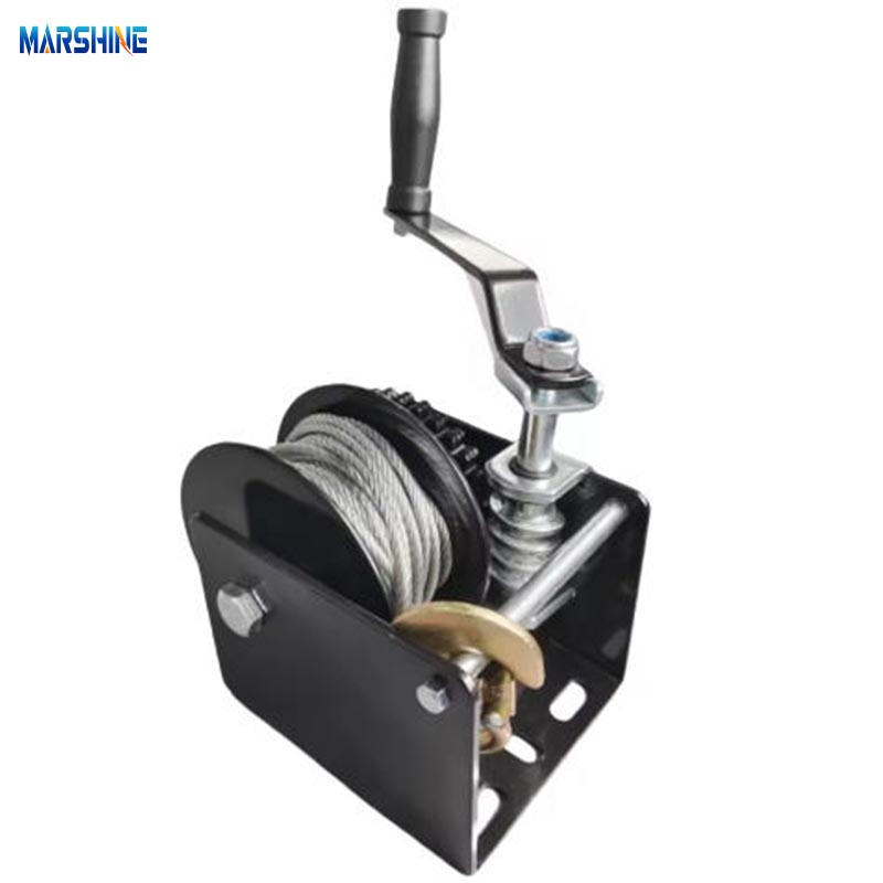 كيف تعمل الروافع الدودية على تعزيز السلامة في البيئات الصناعية