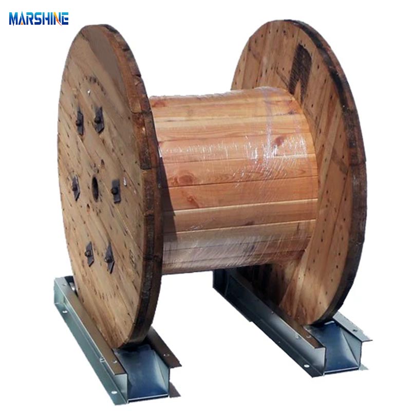 سبائك الصلب 1500Kgs كابل طبل المدورة مطلي بالزنك سبائك الصلب 1500Kgs كابل طبل المدورة مطلي بالزنك
